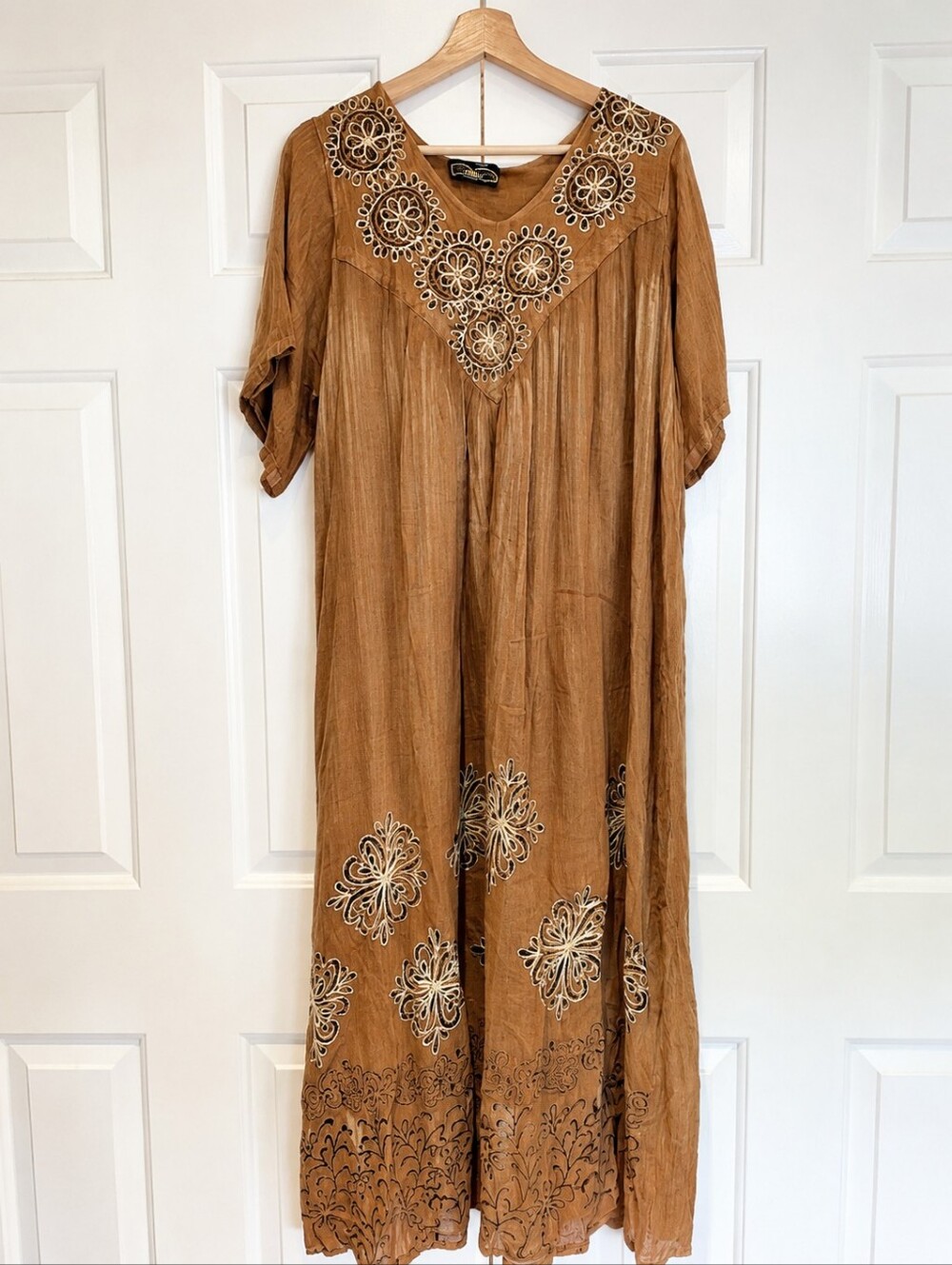 Vintage Y2K Boho Embroidered Kaftan Ochre Brown Maxi Dress Western Festival M/L